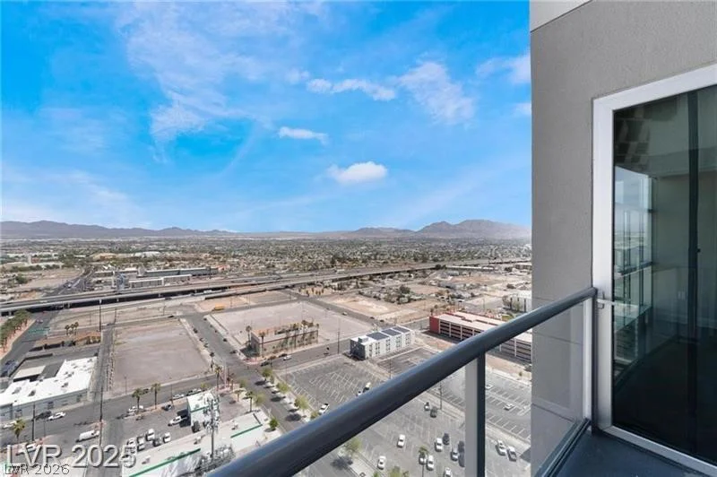 150 Las Vegas, Las Vegas, NV 89101
