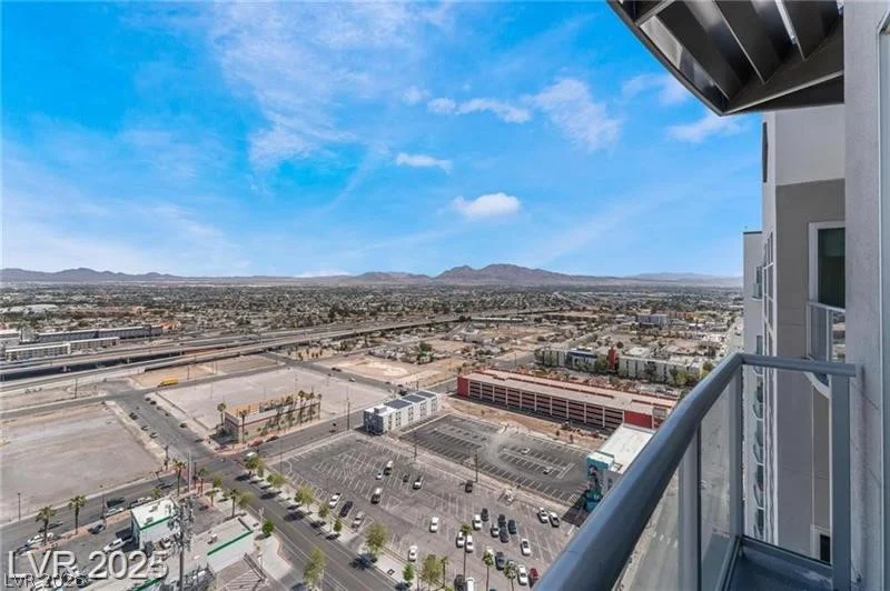 150 Las Vegas, Las Vegas, NV 89101