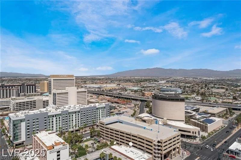 150 Las Vegas, Las Vegas, NV 89101