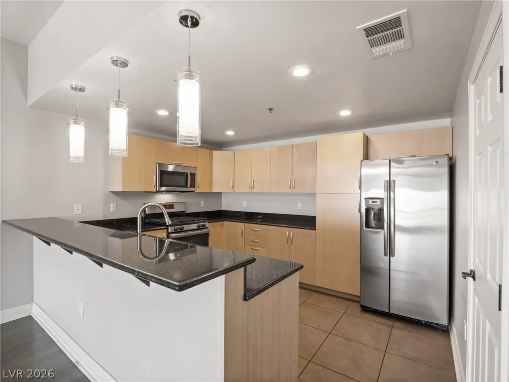 150 Las Vegas, Las Vegas, NV 89101