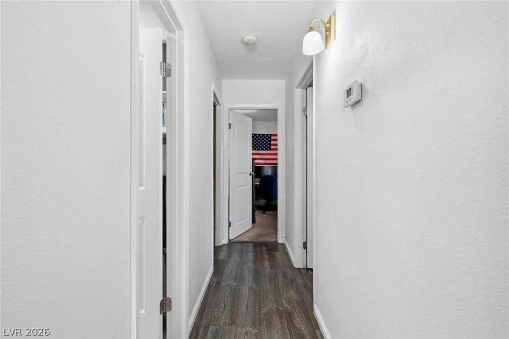 327 Arnold, Las Vegas, NV 89106
