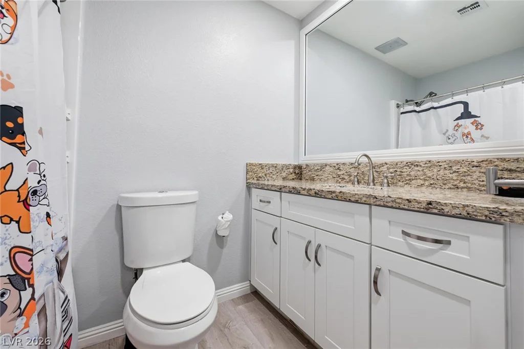 327 Arnold, Las Vegas, NV 89106