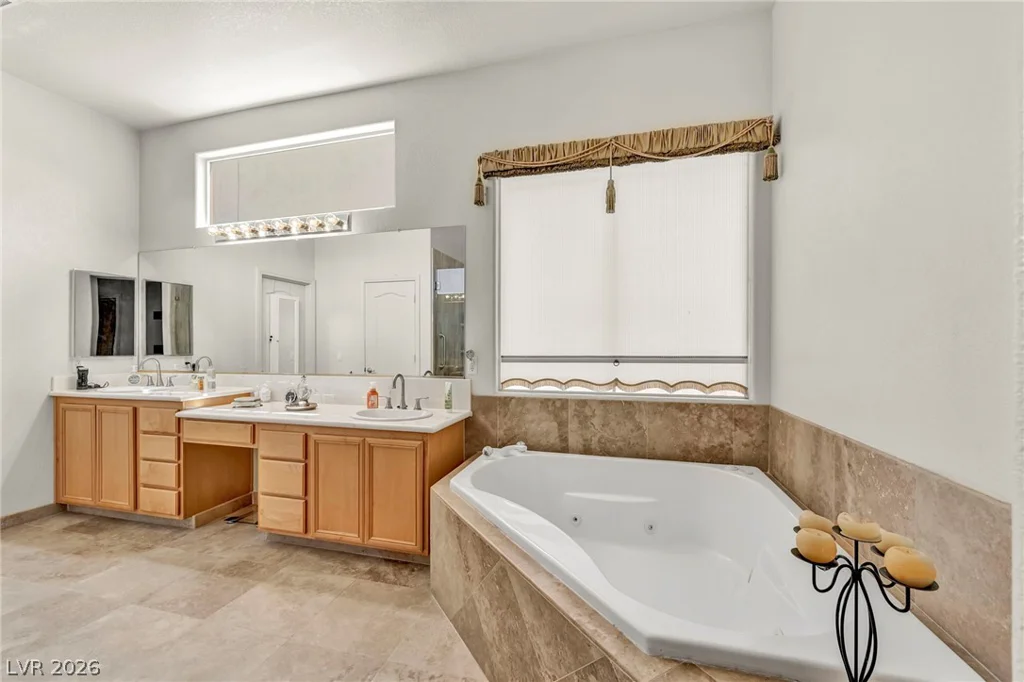 3021 Parchment, Las Vegas, NV 89117