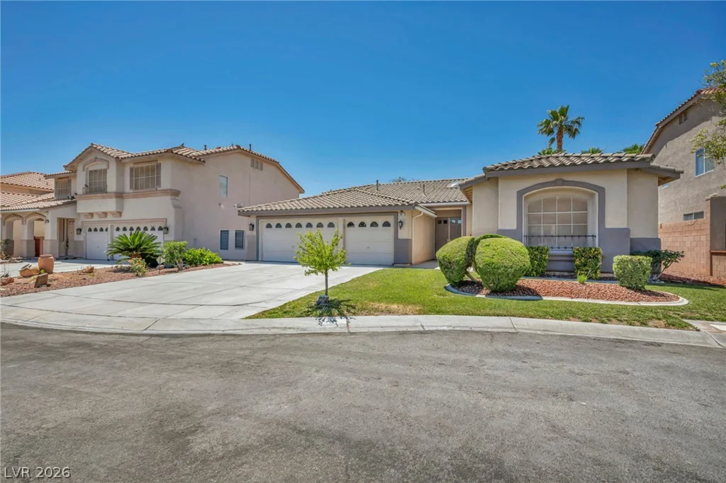 3021 Parchment, Las Vegas, NV 89117