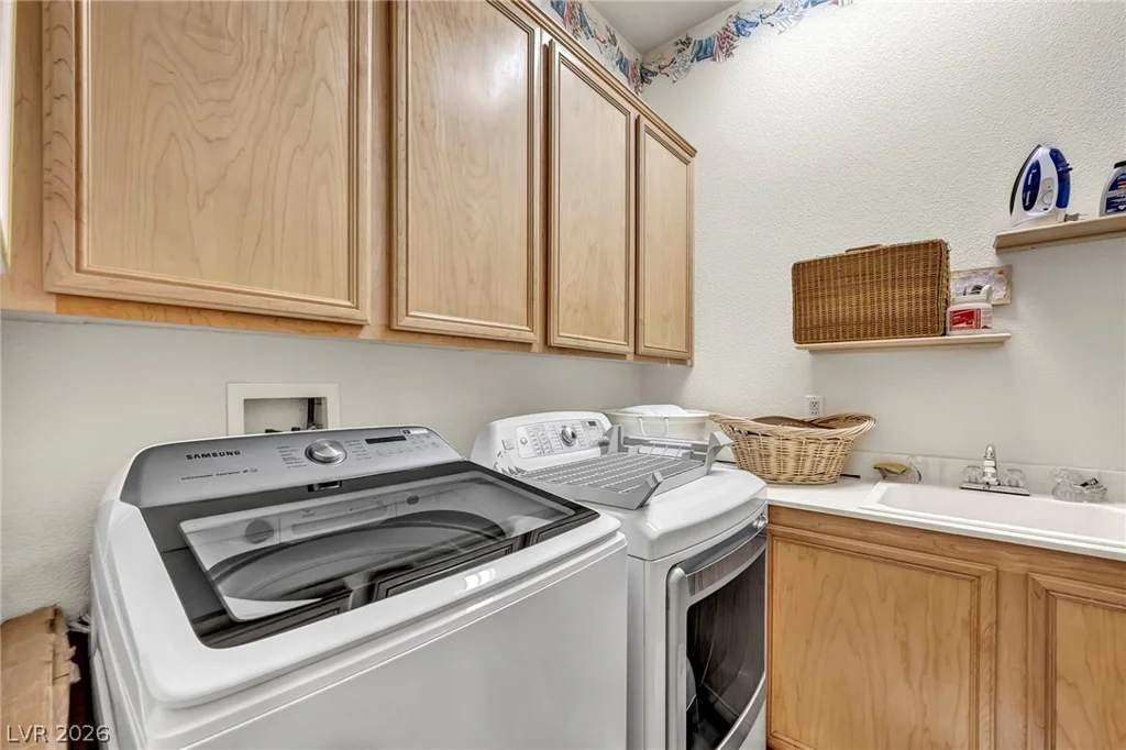 3021 Parchment, Las Vegas, NV 89117