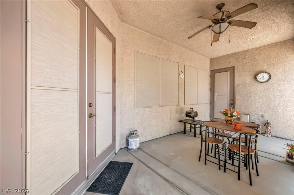 3021 Parchment, Las Vegas, NV 89117