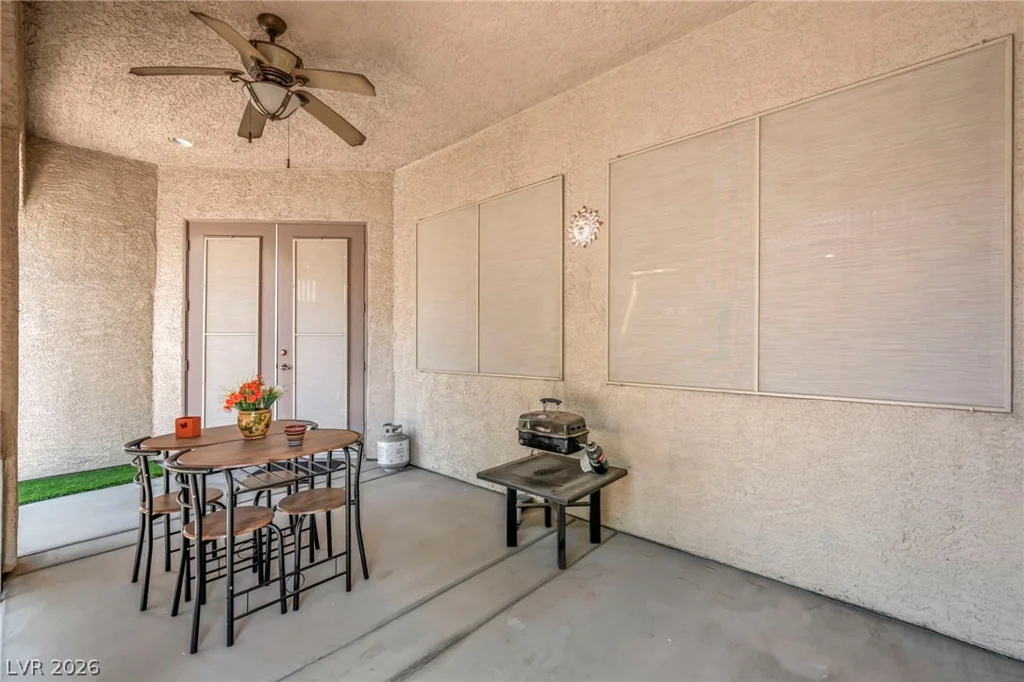 3021 Parchment, Las Vegas, NV 89117