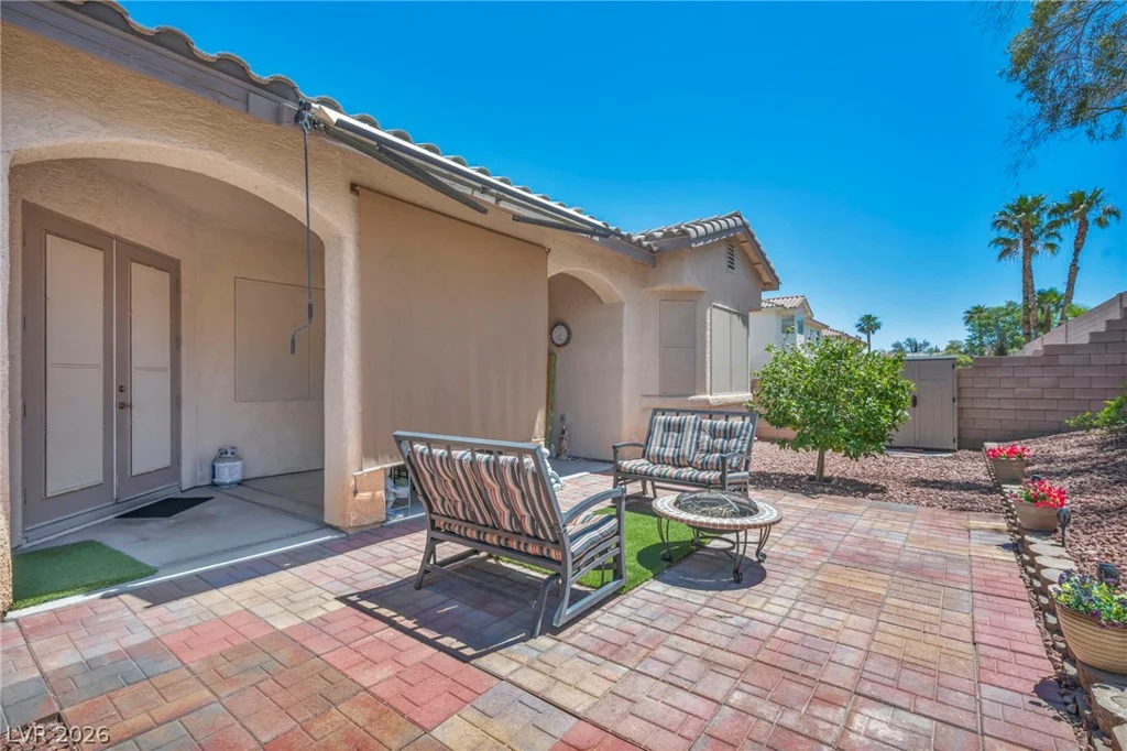 3021 Parchment, Las Vegas, NV 89117