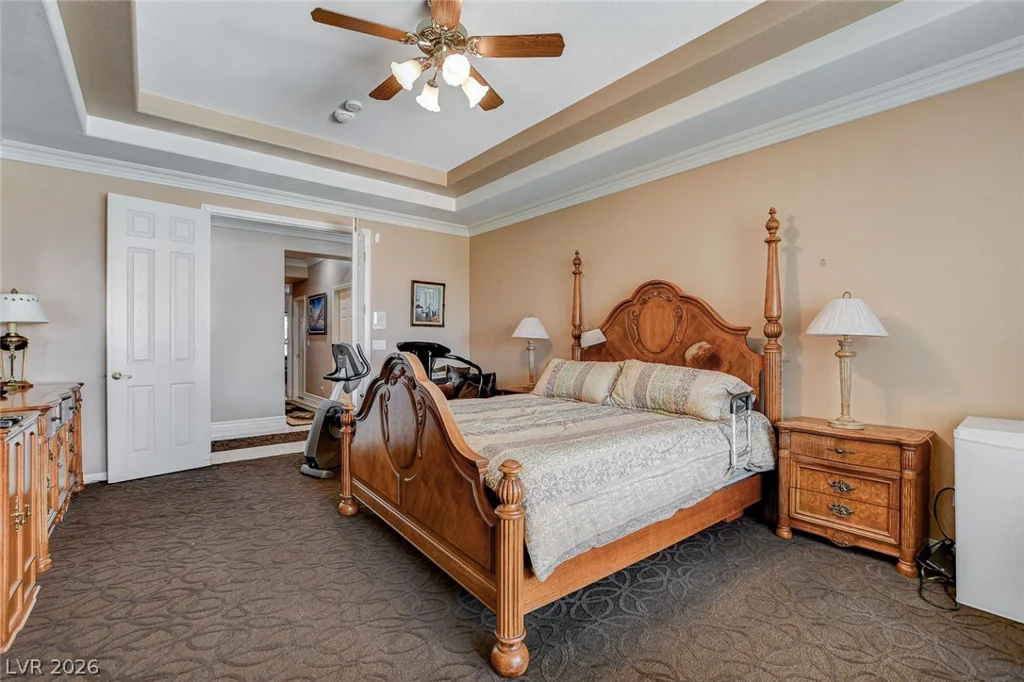 6986 Oakleigh, Las Vegas, NV 89110
