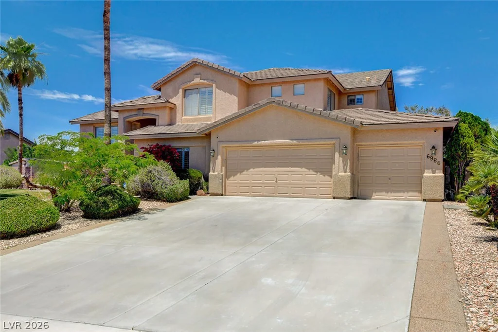 6986 Oakleigh, Las Vegas, NV 89110