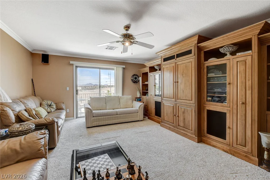 6986 Oakleigh, Las Vegas, NV 89110