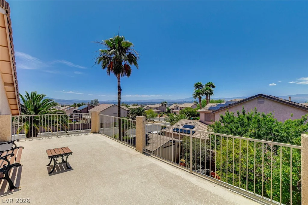 6986 Oakleigh, Las Vegas, NV 89110