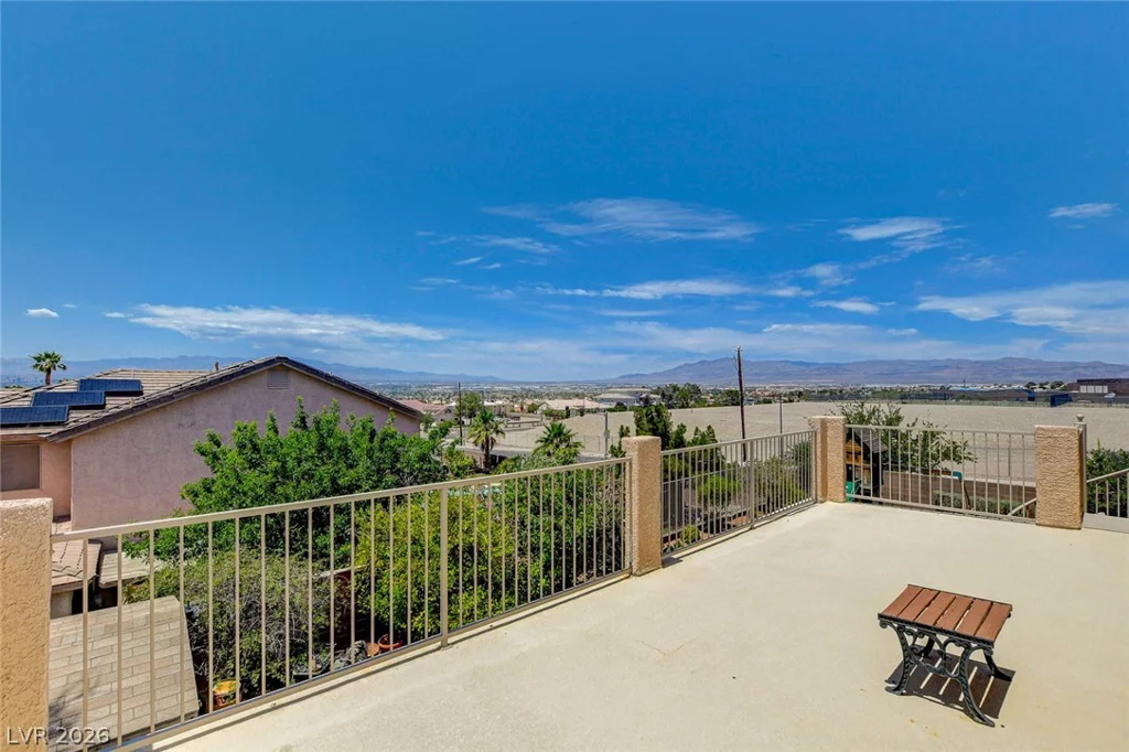 6986 Oakleigh, Las Vegas, NV 89110