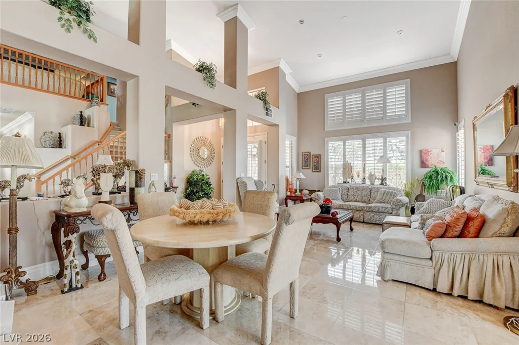 6986 Oakleigh, Las Vegas, NV 89110