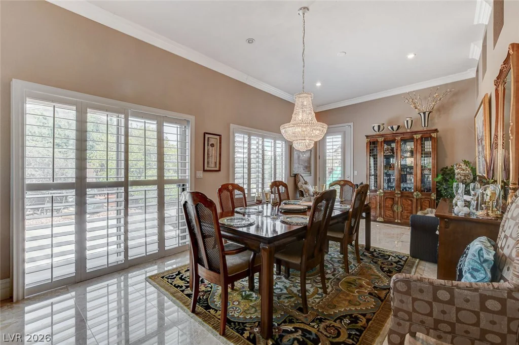 6986 Oakleigh, Las Vegas, NV 89110