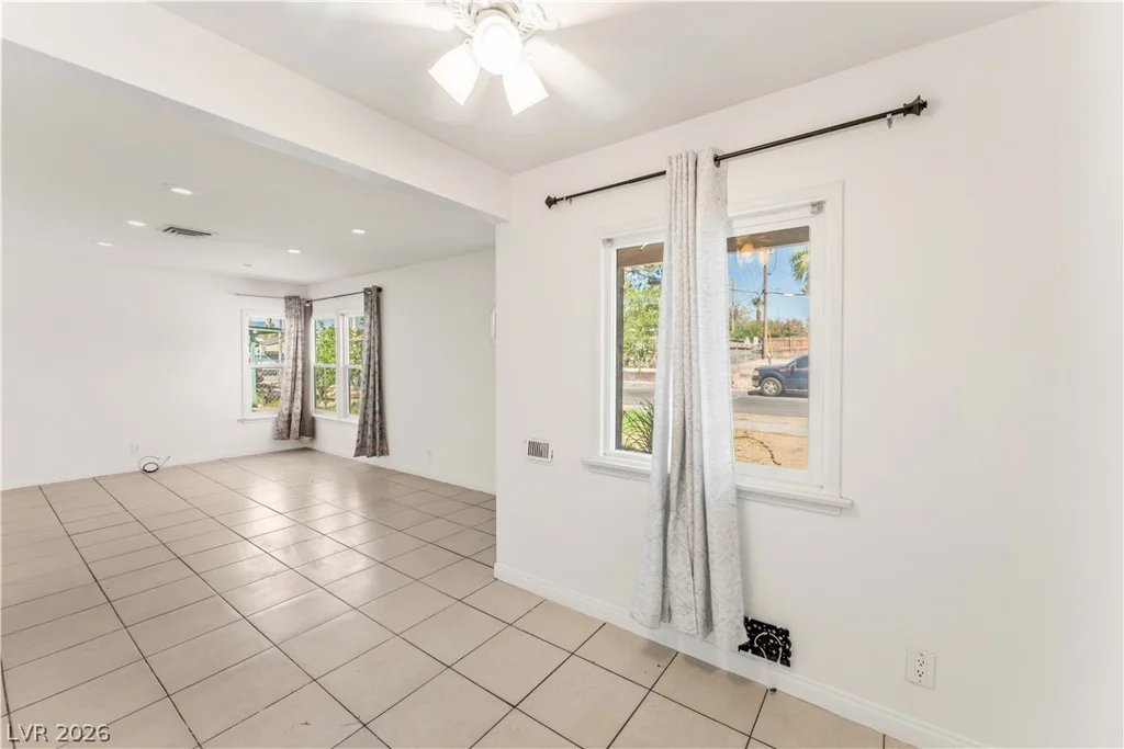 203 Earl, Las Vegas, NV 89101