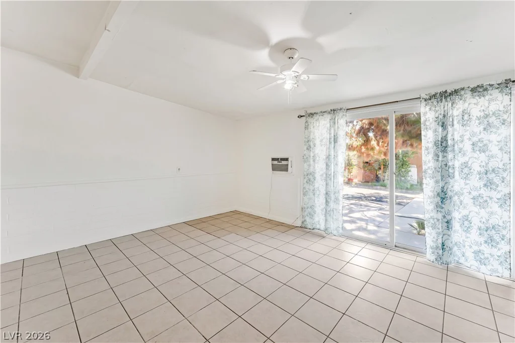 203 Earl, Las Vegas, NV 89101