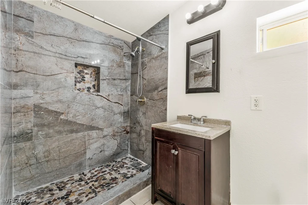 203 Earl, Las Vegas, NV 89101