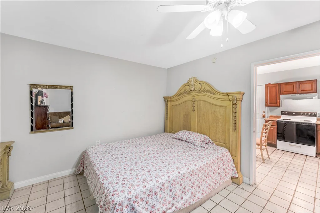 203 Earl, Las Vegas, NV 89101