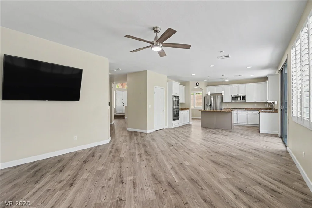 10548 Meadow Mist, Las Vegas, NV 89135