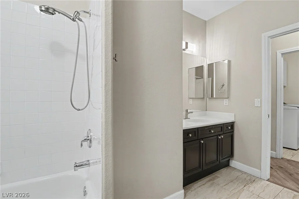 10548 Meadow Mist, Las Vegas, NV 89135