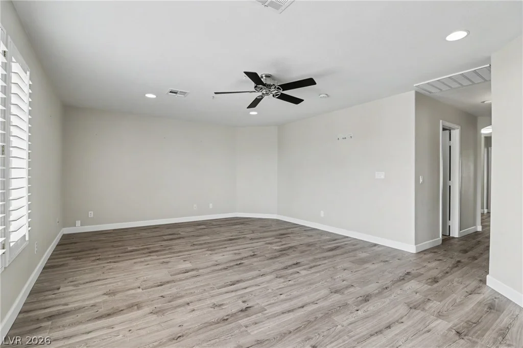 10548 Meadow Mist, Las Vegas, NV 89135