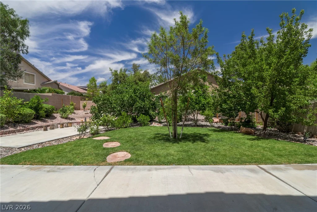 10548 Meadow Mist, Las Vegas, NV 89135