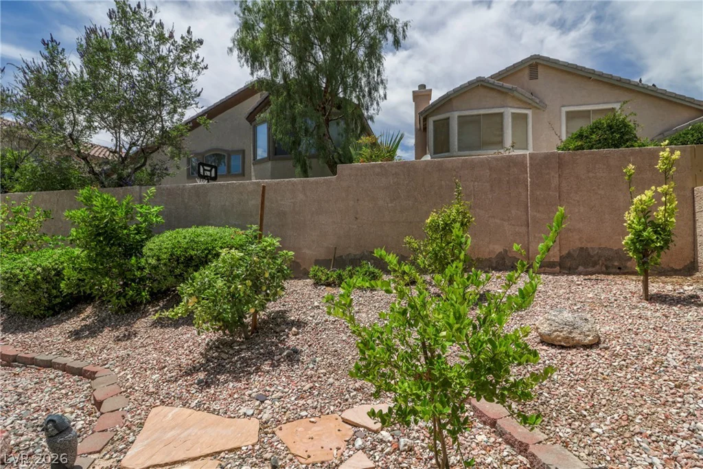 10548 Meadow Mist, Las Vegas, NV 89135