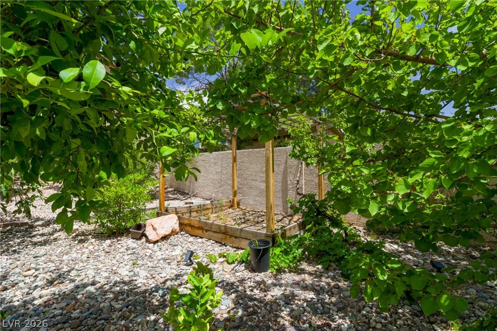 10548 Meadow Mist, Las Vegas, NV 89135