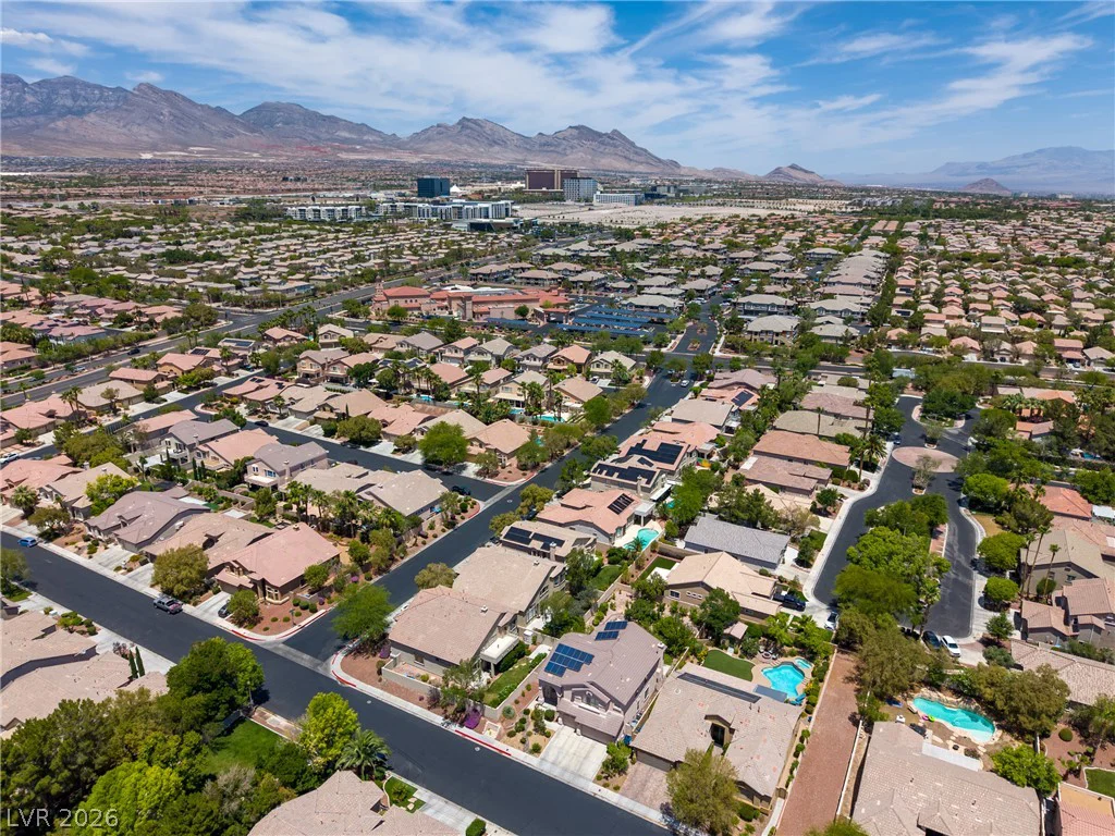 10548 Meadow Mist, Las Vegas, NV 89135