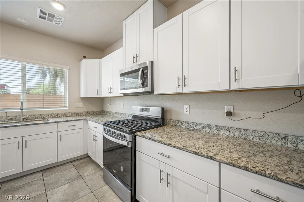 1173 Pitaya, North Las Vegas, NV 89032