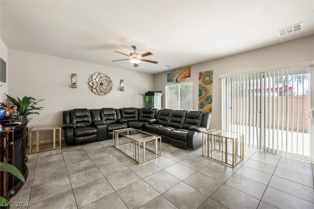 1173 Pitaya, North Las Vegas, NV 89032