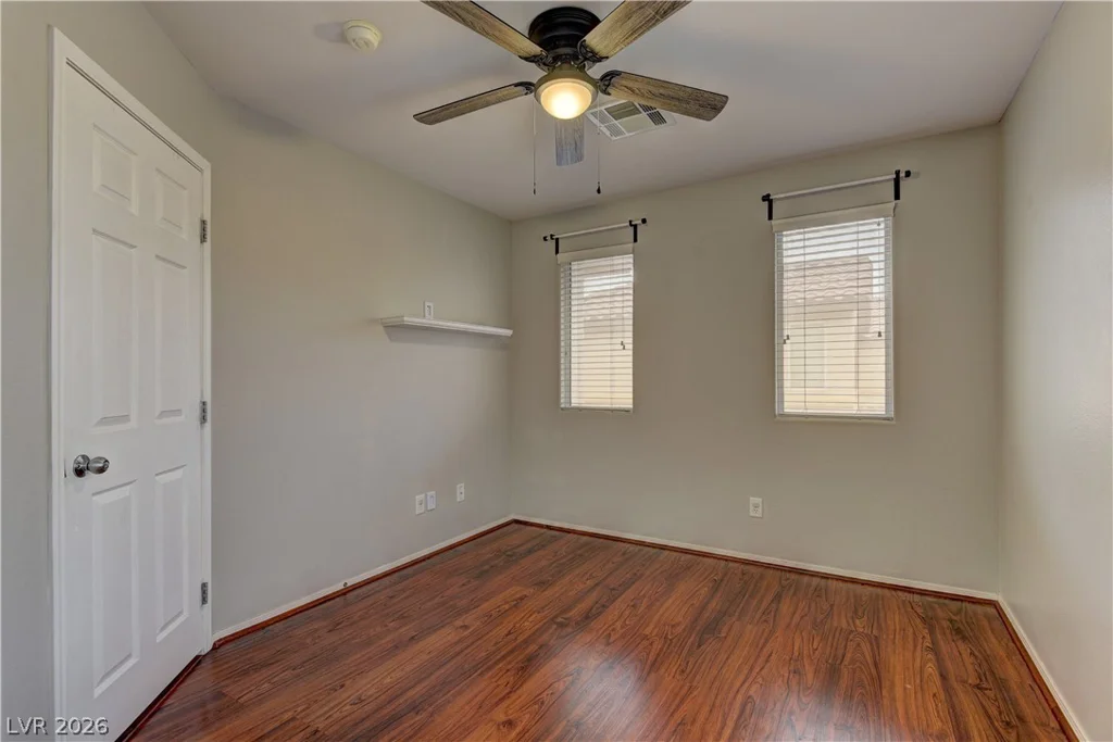 1052 Coronado Peak, Las Vegas, NV 89183