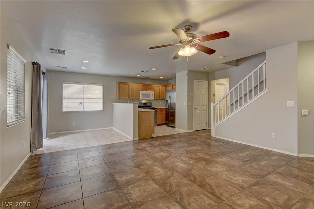 1052 Coronado Peak, Las Vegas, NV 89183