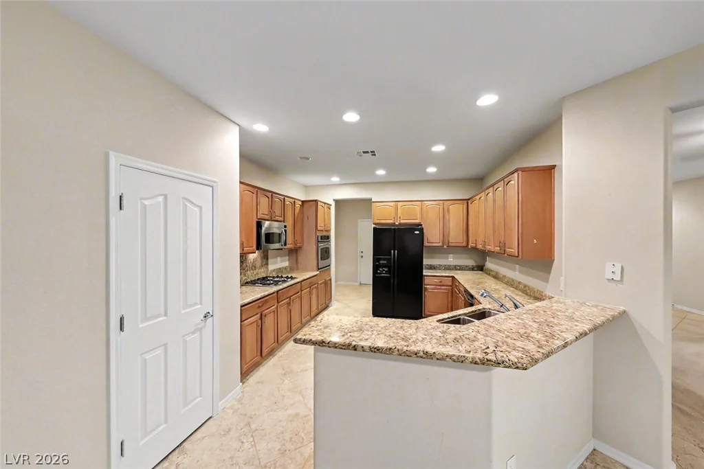2252 Island City, Henderson, NV 89044
