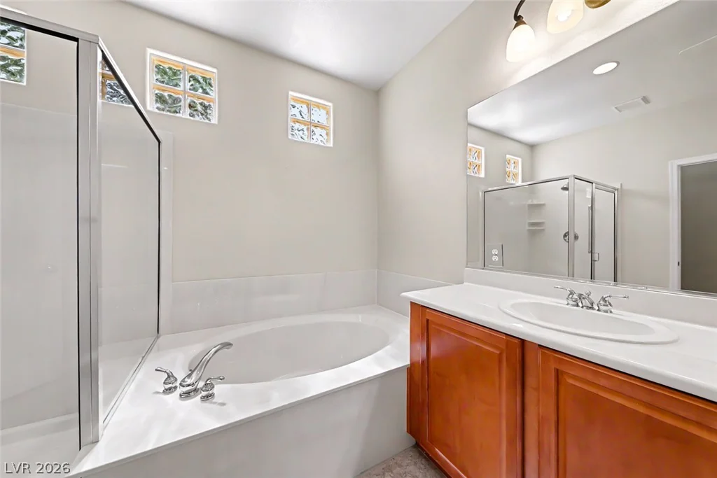 2252 Island City, Henderson, NV 89044