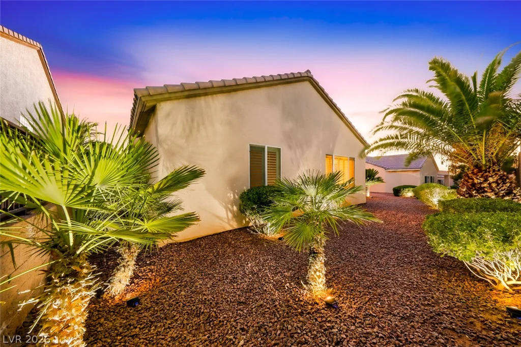 2252 Island City, Henderson, NV 89044