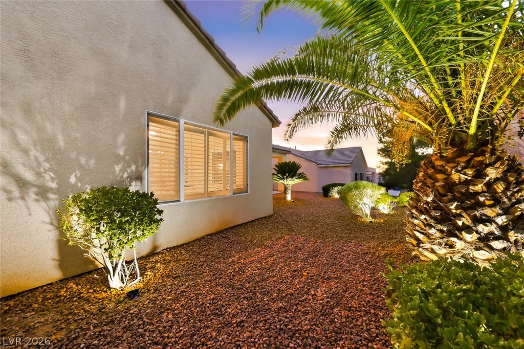2252 Island City, Henderson, NV 89044