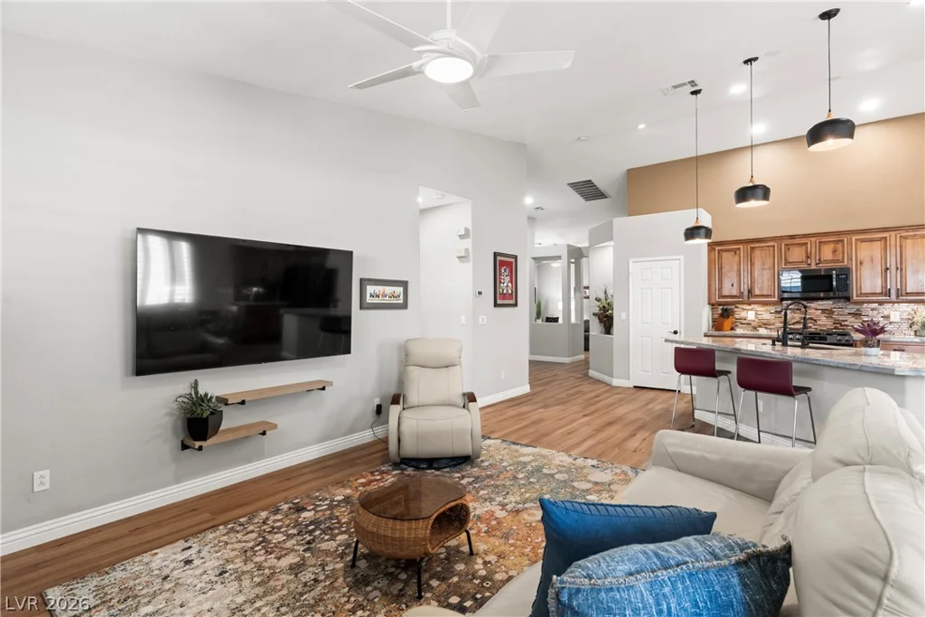 6154 Dutch Fork, Las Vegas, NV 89148