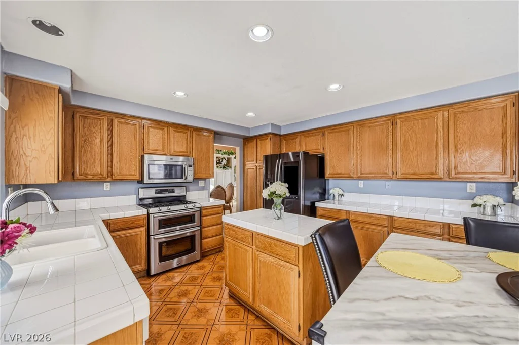 6115 Dawn View, North Las Vegas, NV 89031