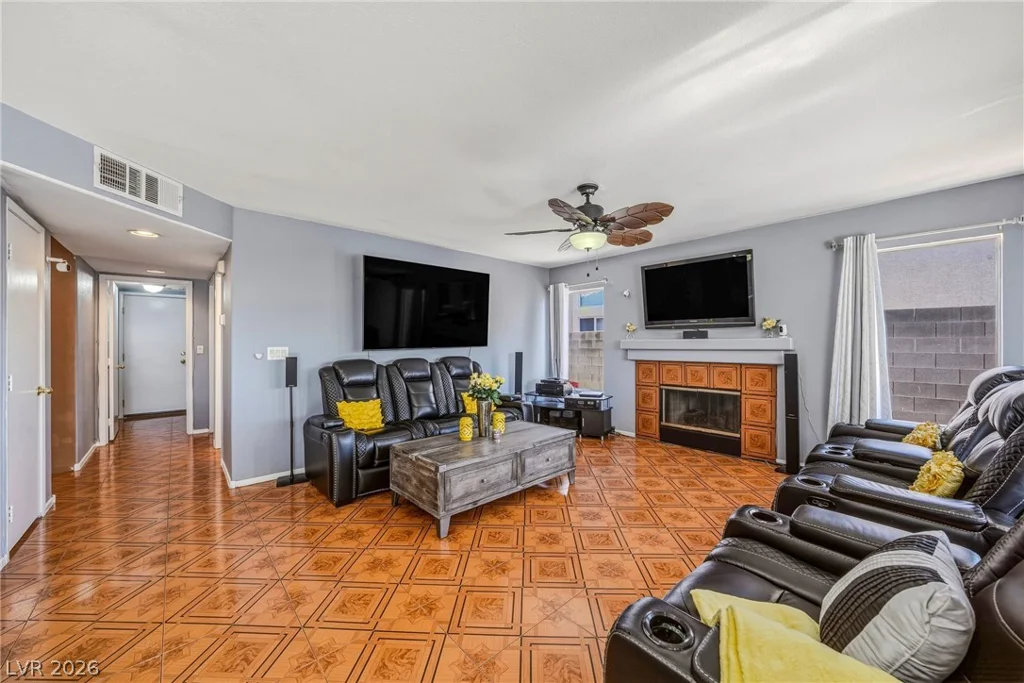6115 Dawn View, North Las Vegas, NV 89031