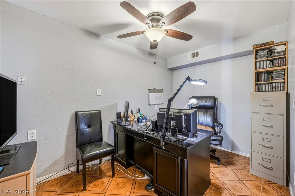 6115 Dawn View, North Las Vegas, NV 89031
