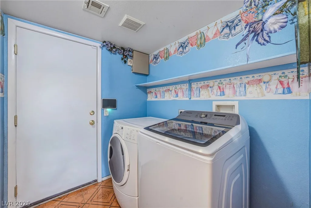 6115 Dawn View, North Las Vegas, NV 89031