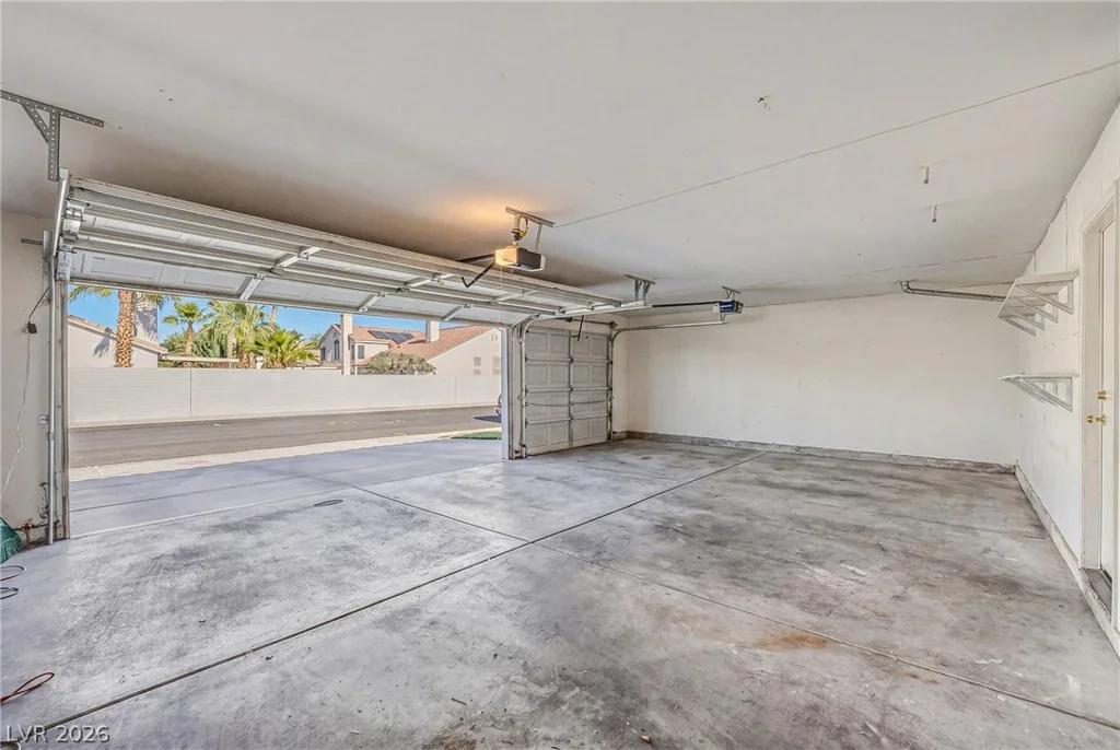 6115 Dawn View, North Las Vegas, NV 89031