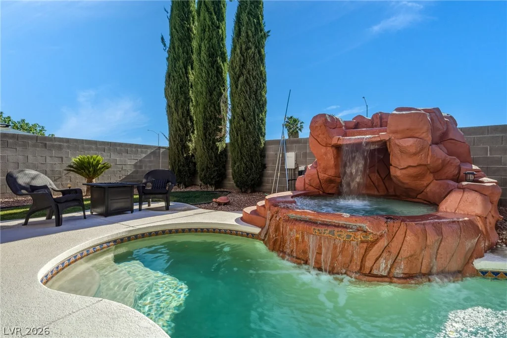 6115 Dawn View, North Las Vegas, NV 89031