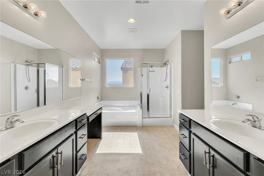 6883 Merril Summit, Las Vegas, NV 89142