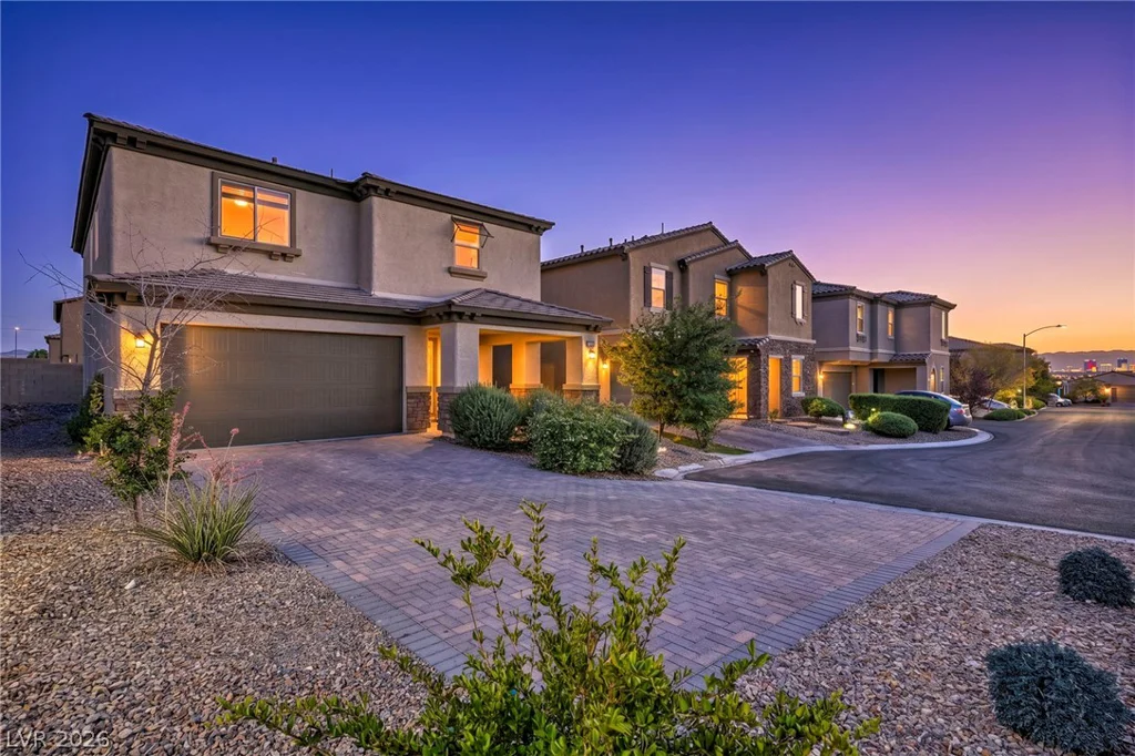 6883 Merril Summit, Las Vegas, NV 89142