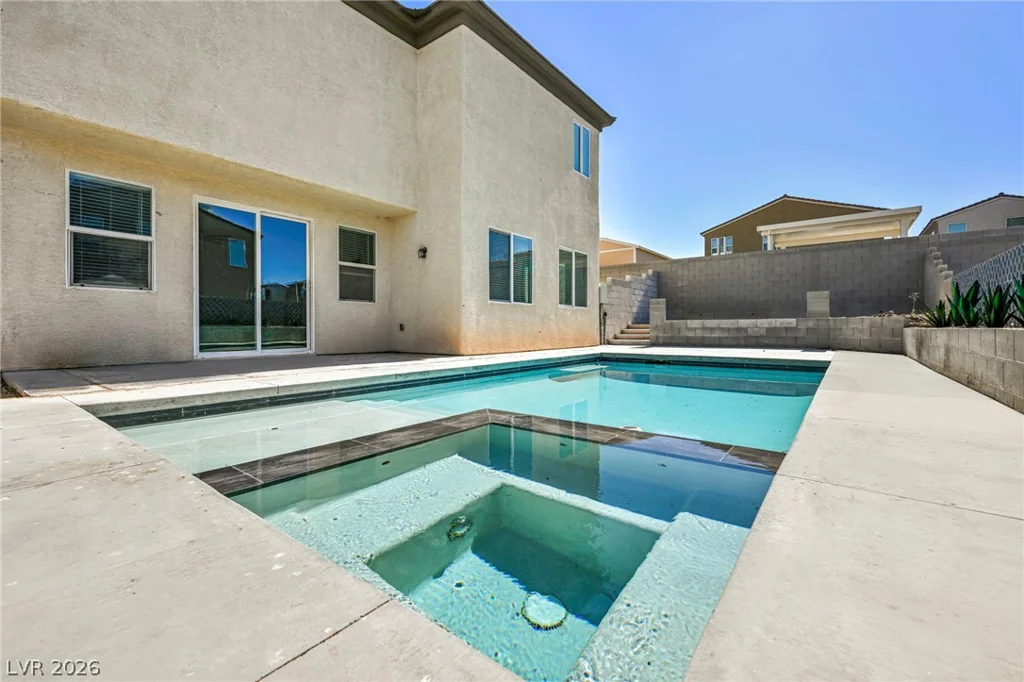 6883 Merril Summit, Las Vegas, NV 89142
