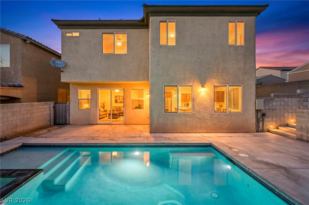 6883 Merril Summit, Las Vegas, NV 89142