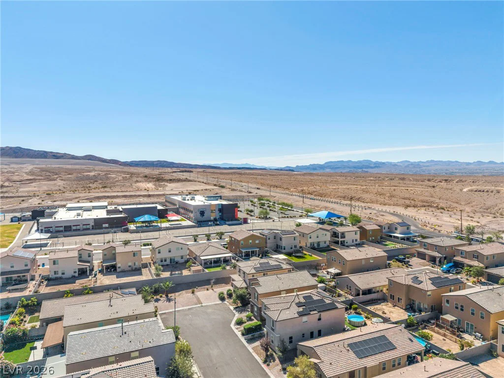 6883 Merril Summit, Las Vegas, NV 89142